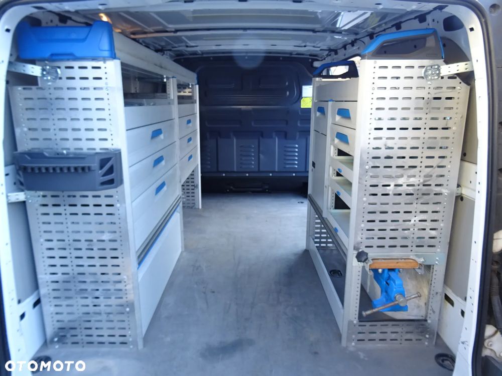 Mercedes-Benz Vito - 18