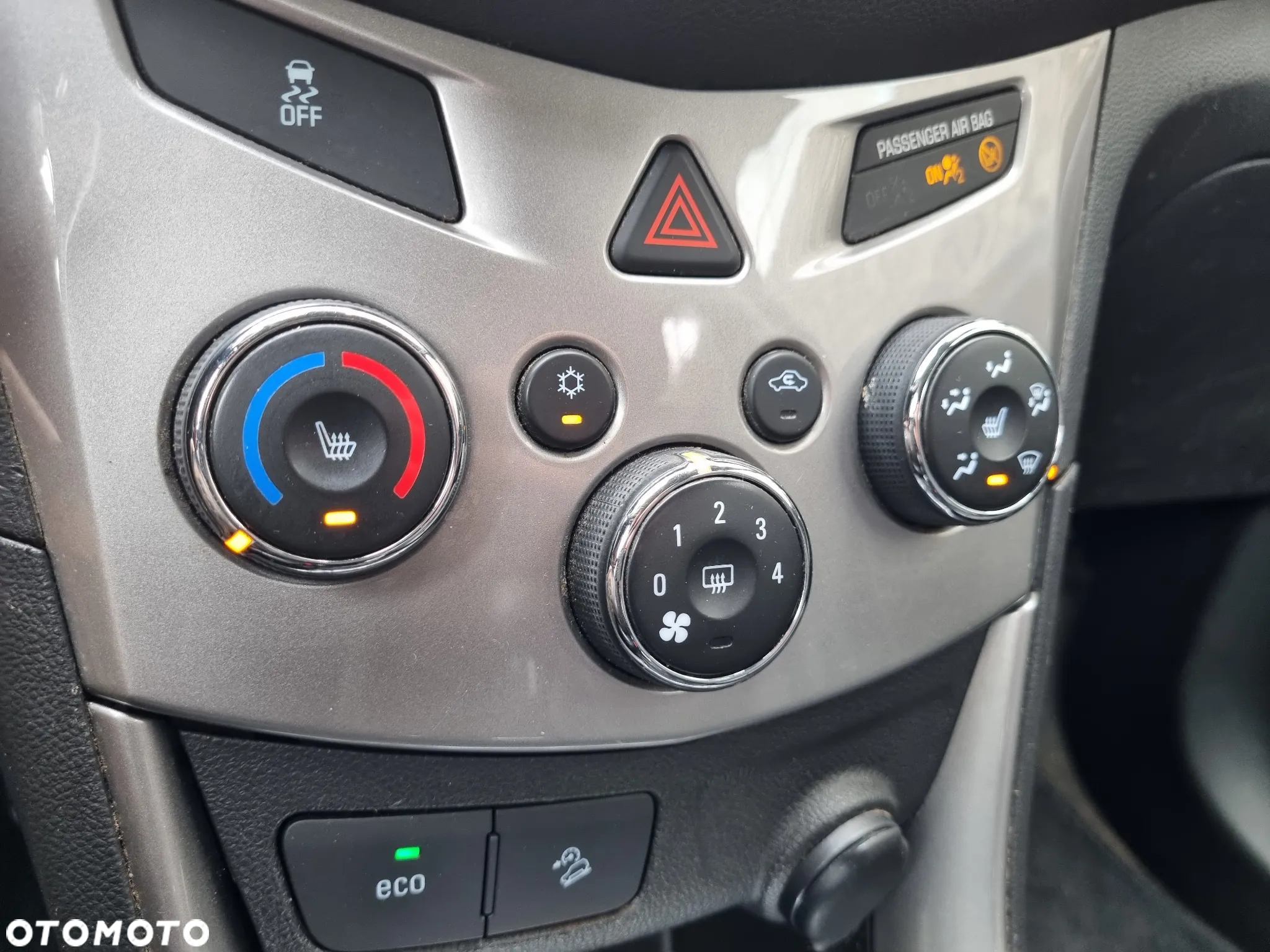 Chevrolet Trax 1.7 D LTZ - 11