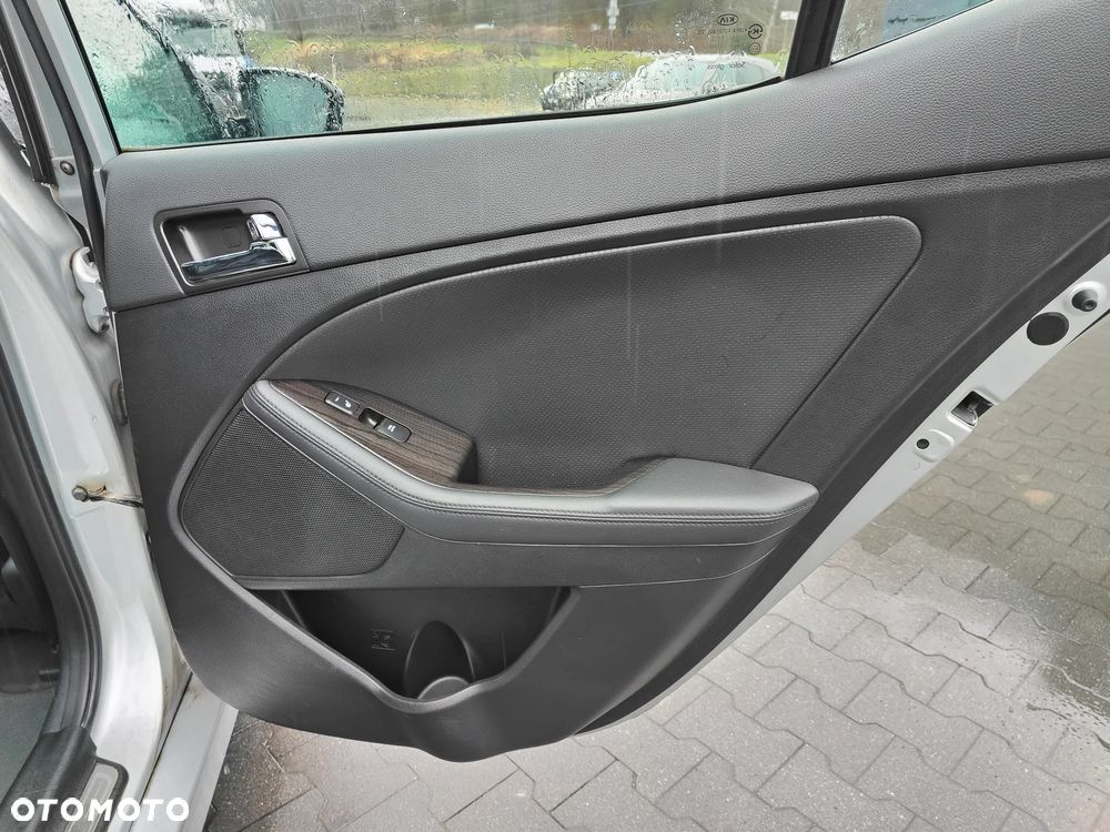 Kia Optima 1.7 CRDi XL - 29