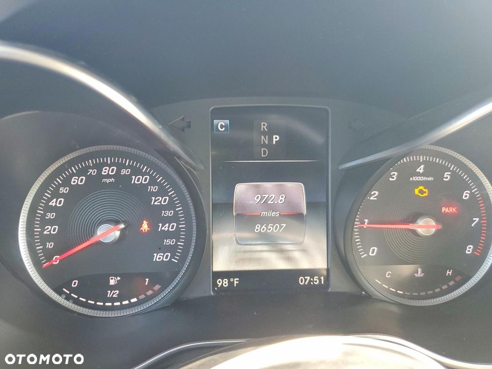 Mercedes-Benz Klasa C 300 9G-TRONIC - 10