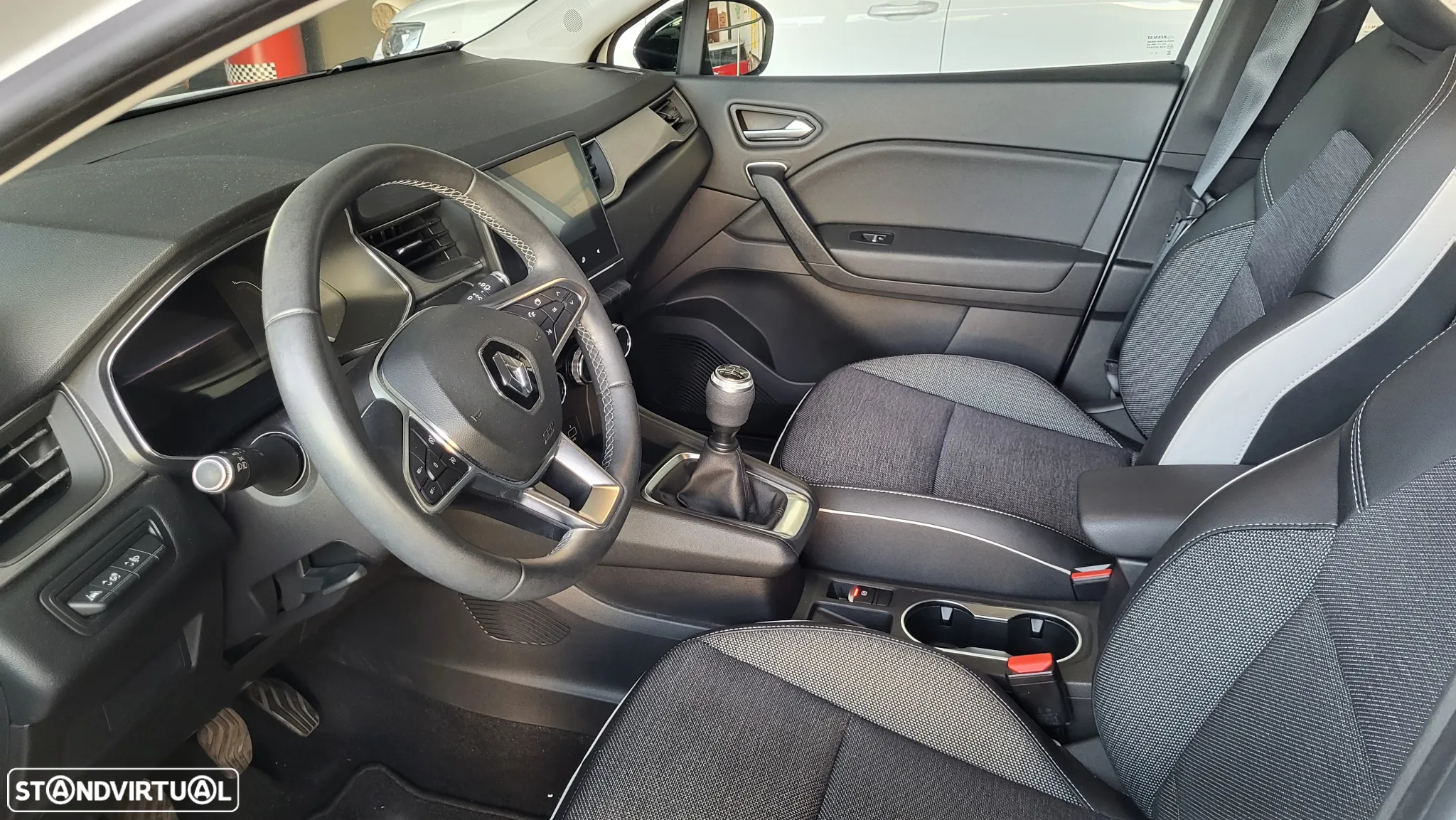 Renault Captur 1.0 TCe Exclusive - 10