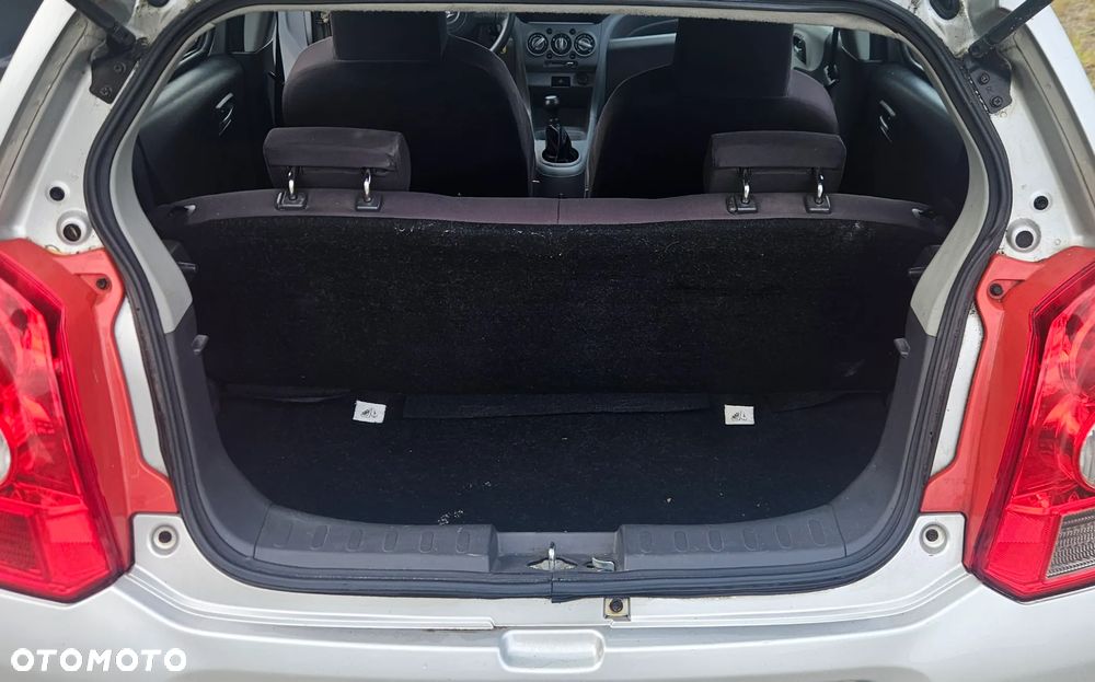 Suzuki Alto 1.0 City - 10