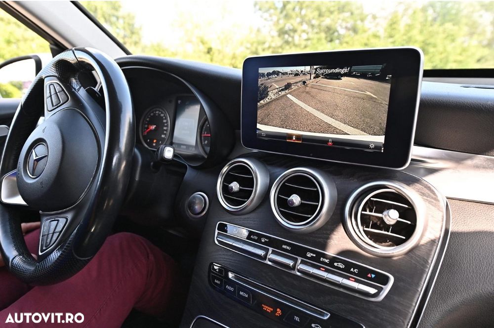 Mercedes-Benz GLC 300 4MATIC - 8