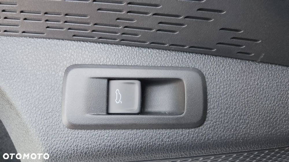 Skoda Octavia 1.5 TSI e-TEC DSG Sportline - 30