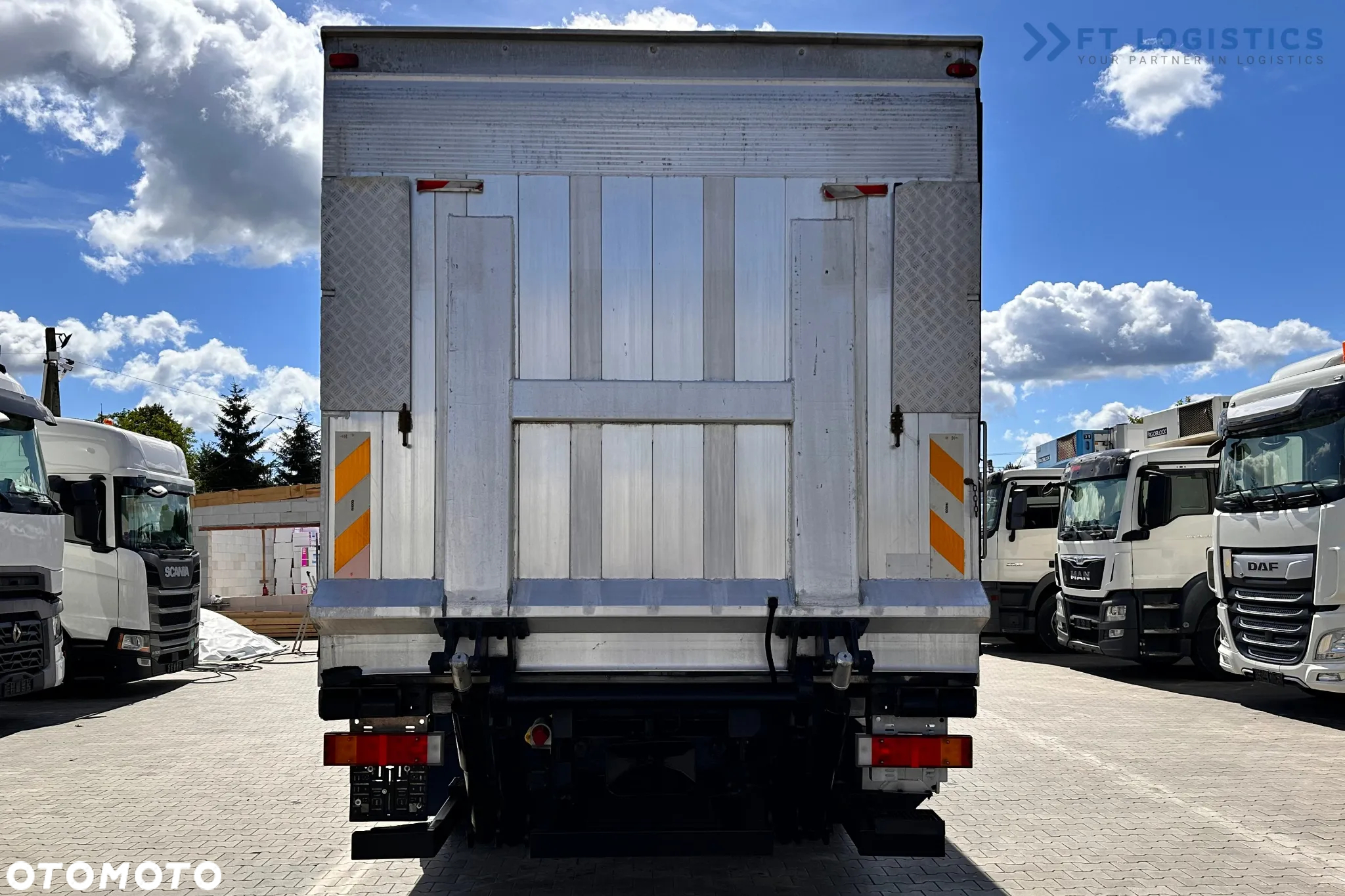 Iveco STRALIS 420 / Chłodnia / Carrier Supra 950 / 19 palet / Winda / Opony 80% - 10
