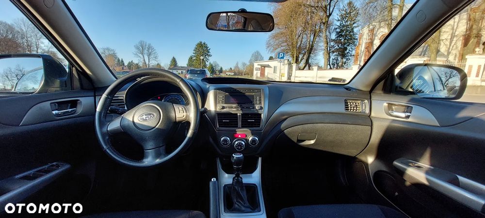 Subaru Impreza 2.0D RA - 18