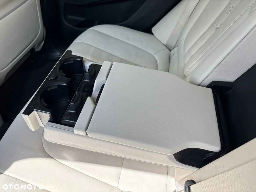 BMW X5 xDrive25d - 37