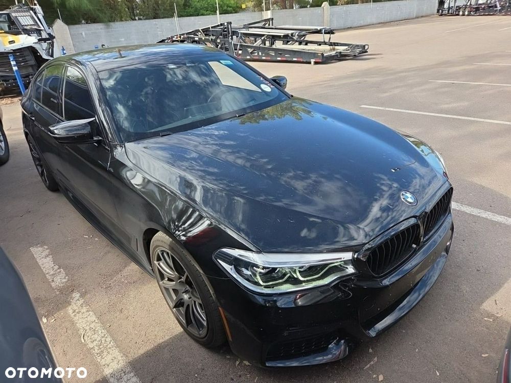 BMW Seria 5 2020 photo 2