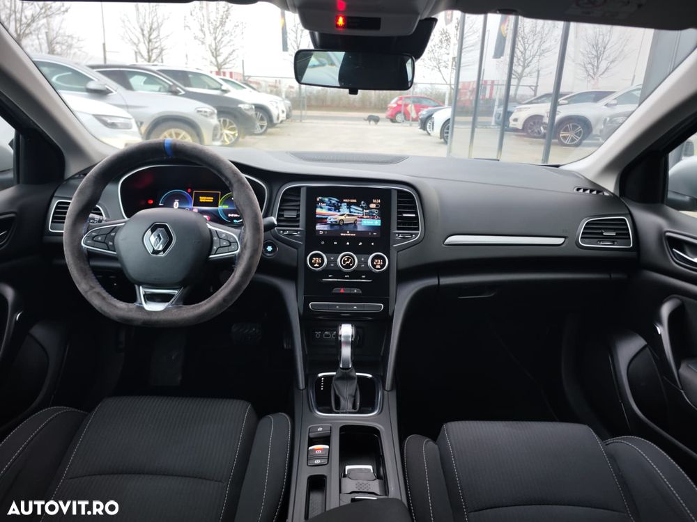 Renault Megane E-TECH Plug-in 160 BUSINESS EDITION - 16