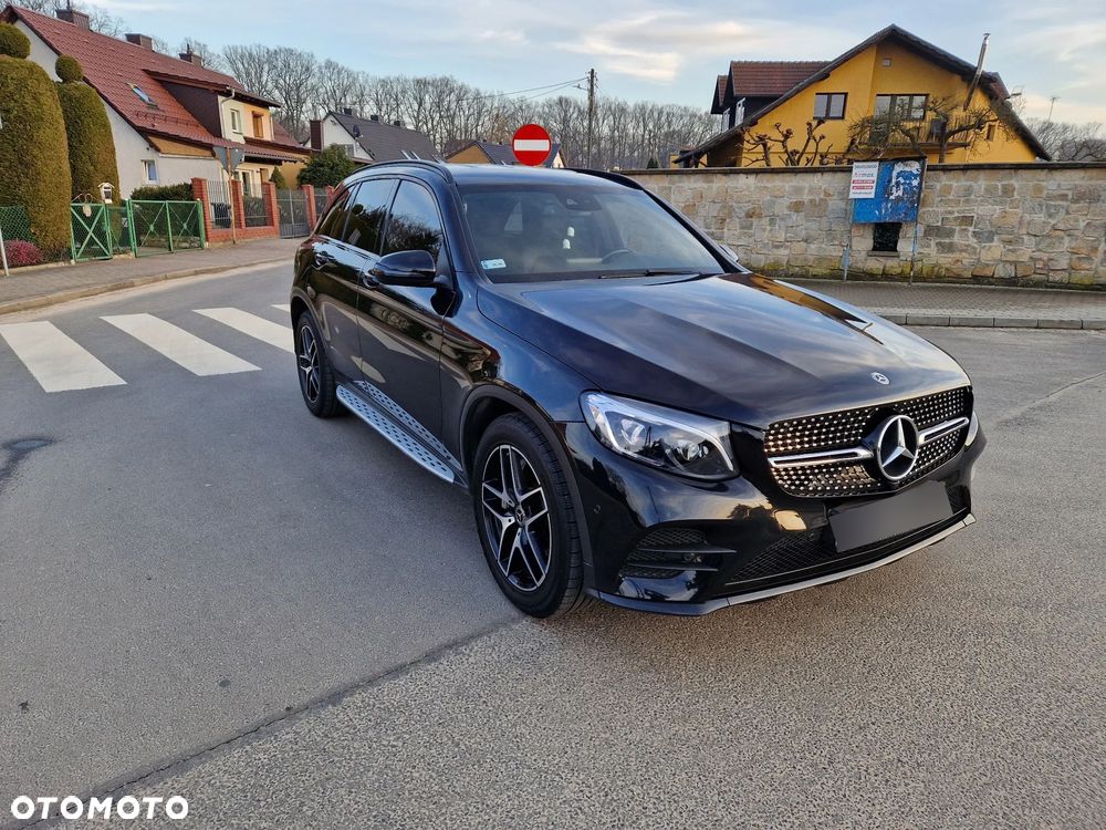 Mercedes-Benz GLC - 2