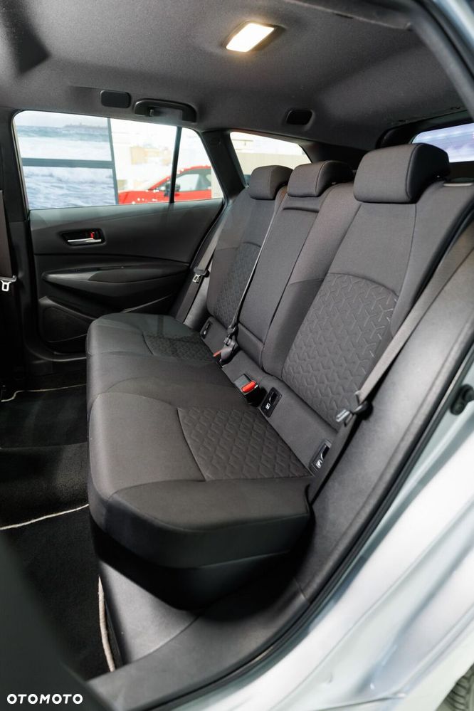 Toyota Corolla 1.8 Hybrid Comfort - 21