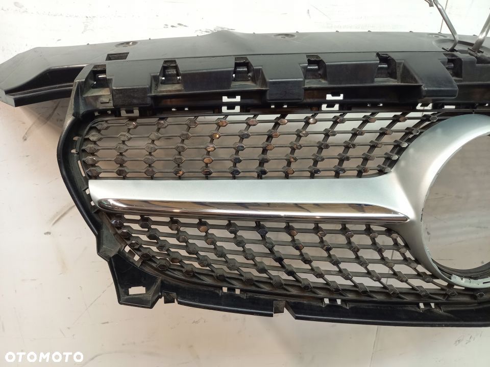 Mercedes CLA A W 117 daimond atrapa grill LIFT - 4