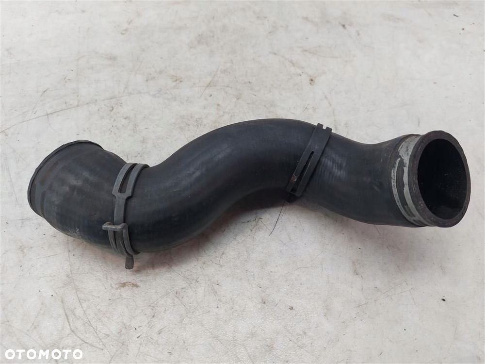 Rura przewód INTERCOOLERA VW Transporter T4 1992-2003 701145828 ORYGINAŁ - 1