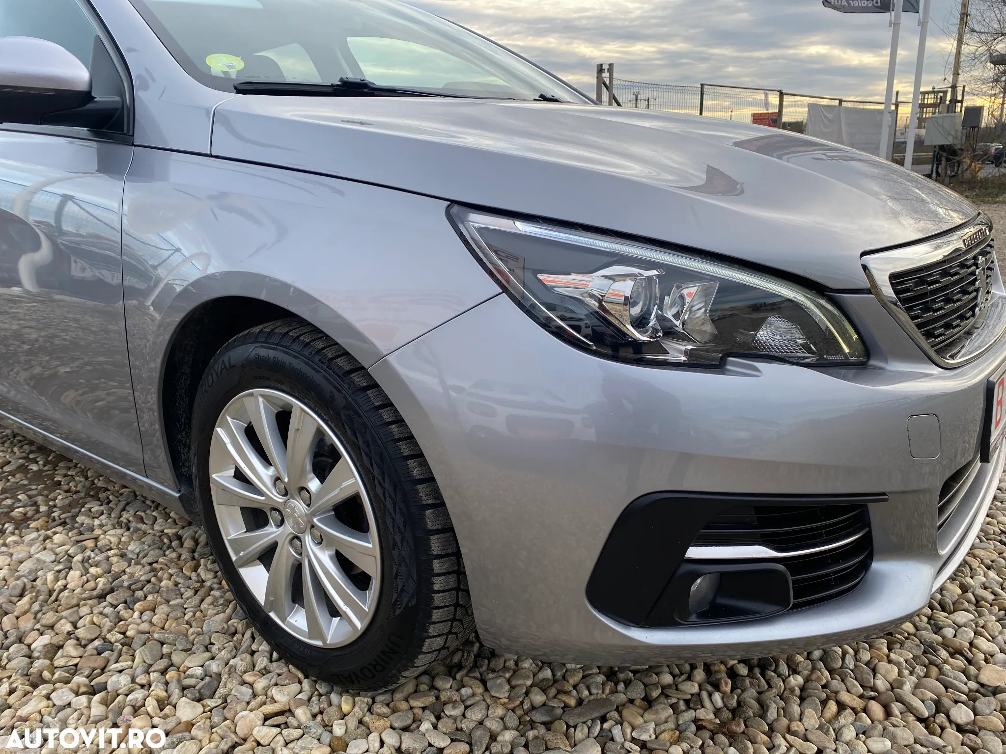 Peugeot 308 BlueHDi FAP 100 Stop & Start Active Pack - 34