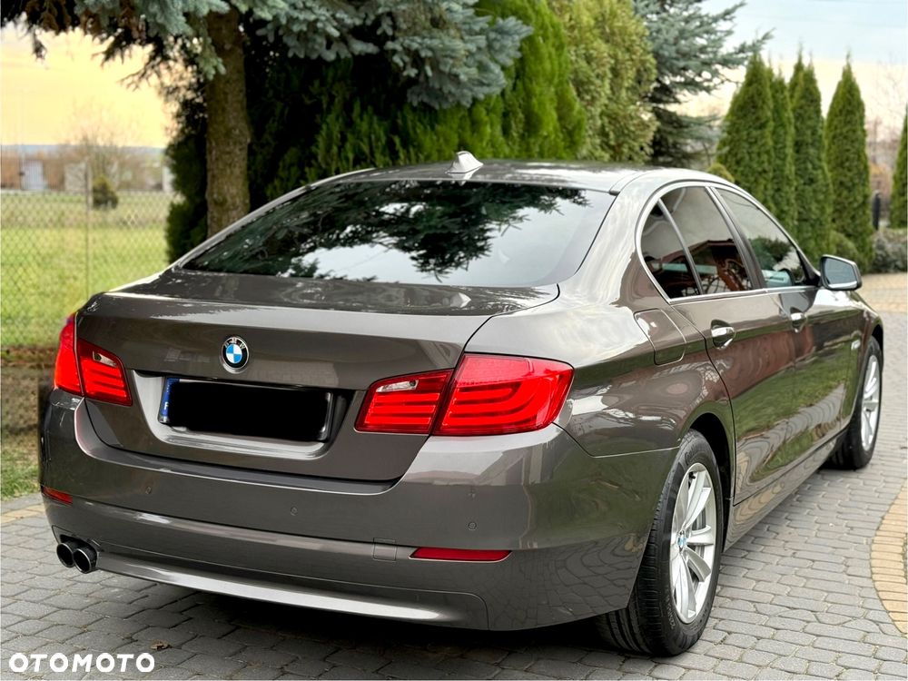 BMW Seria 5 ver-520d - 9
