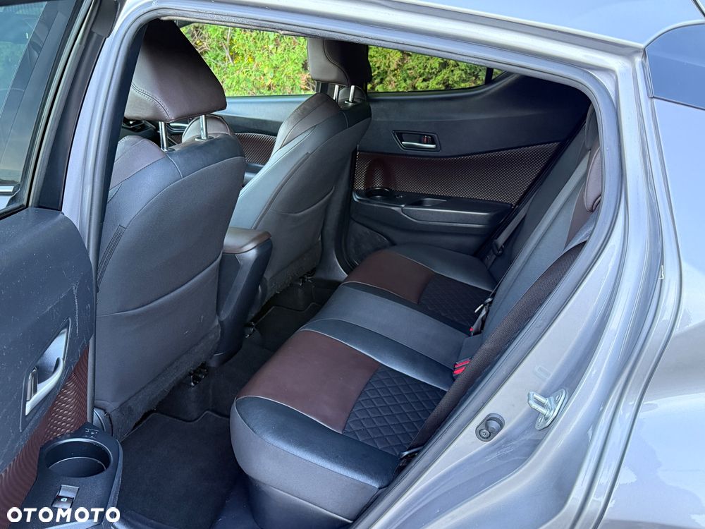Toyota C-HR Business-Edition - 12