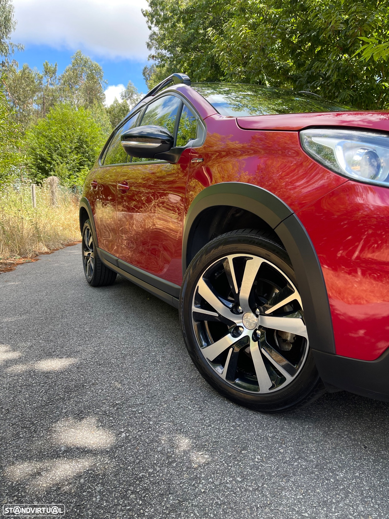 Peugeot 2008 1.6 BlueHDi GT Line - 2
