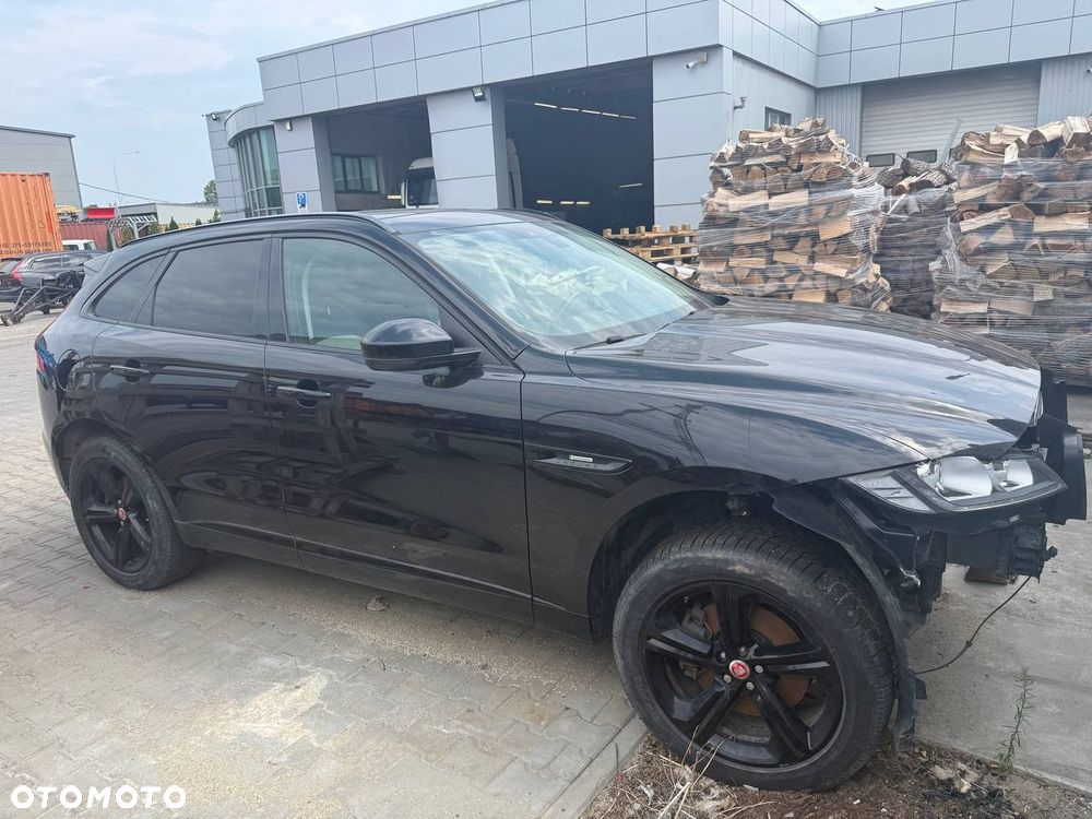 Jaguar F-Pace 2.0 i4D AWD R-Sport - 4
