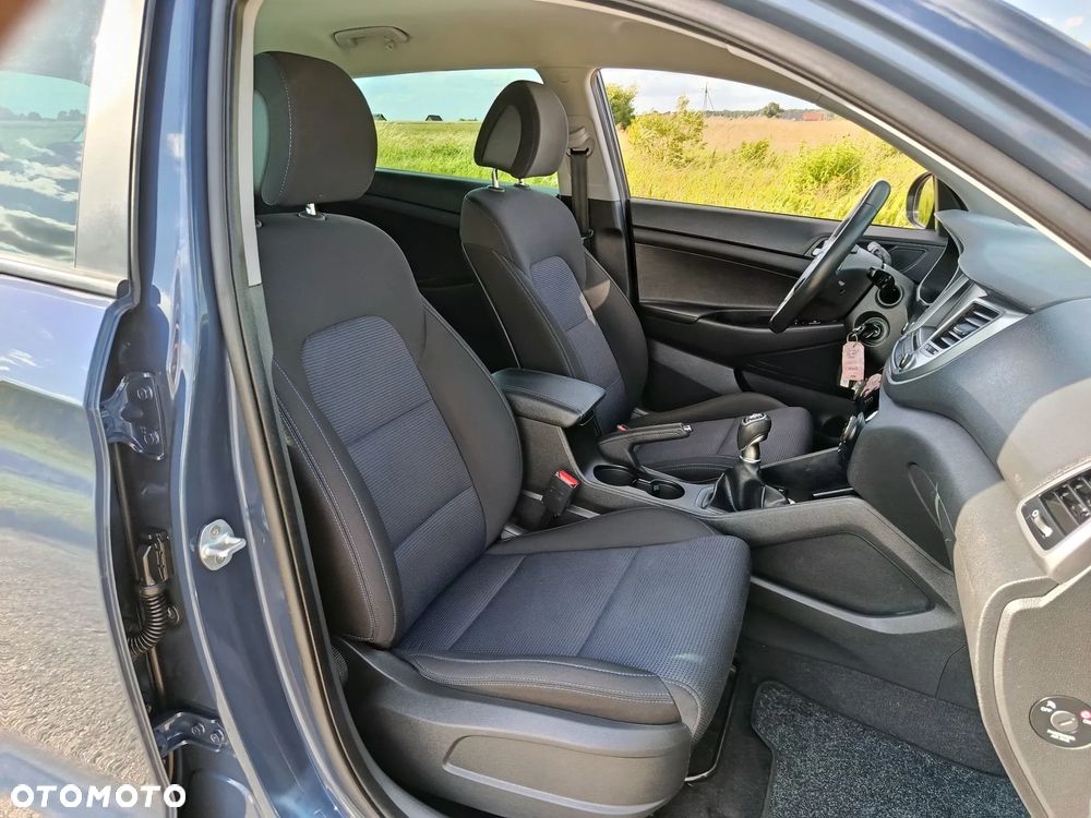 Hyundai Tucson 1.6 GDi 2WD Pure - 26