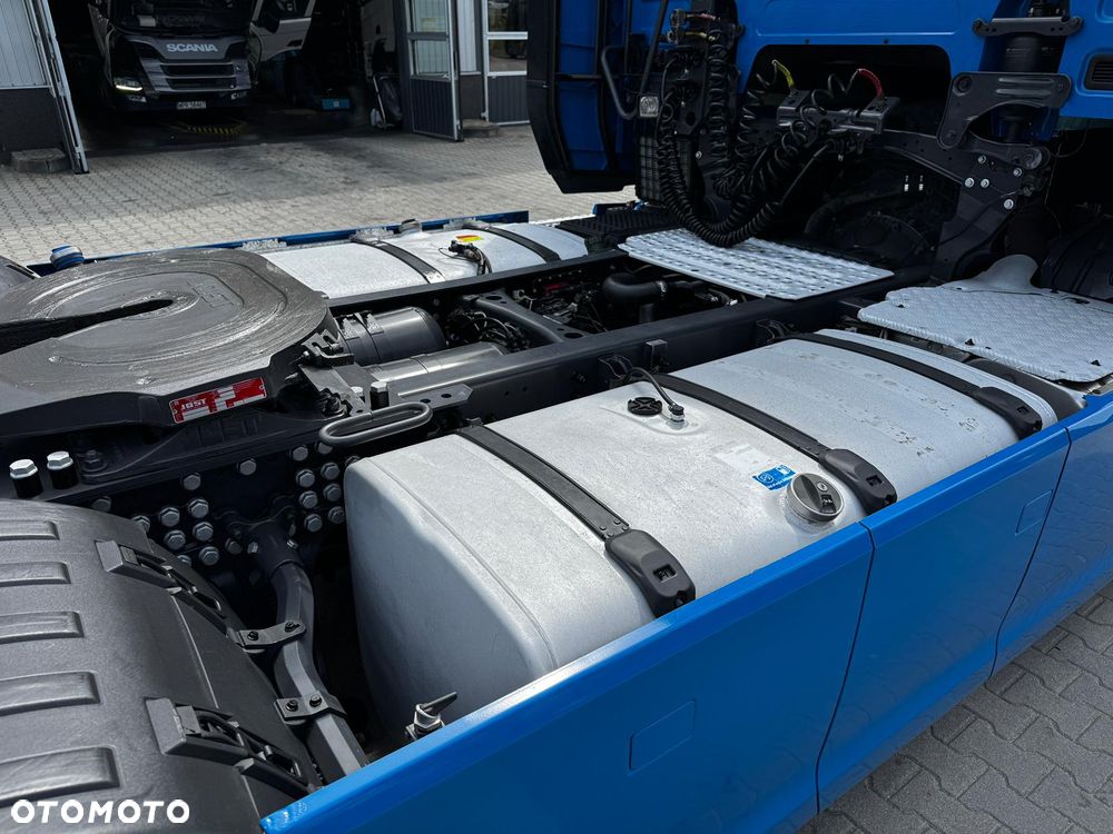Scania R410 A4X2NA 4 PODUSZI - 10