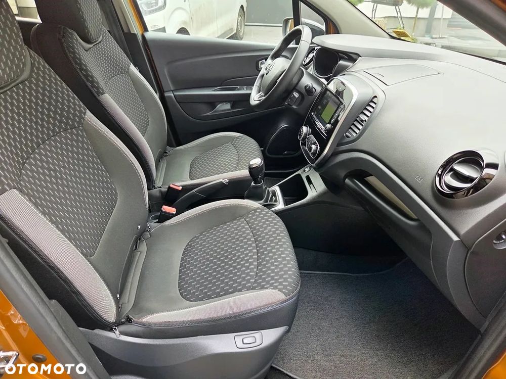 Renault Captur - 33