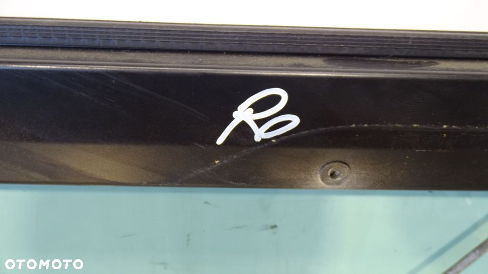 MECHANIZM PODNOSZENIA SZYB PRAWY PRZÓD AUDI A3 8P 2.0TDI - 11