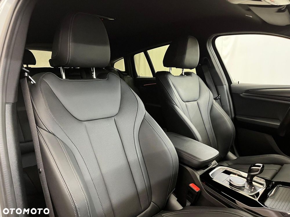 BMW X4 xDrive30i mHEV M Sport sport - 34