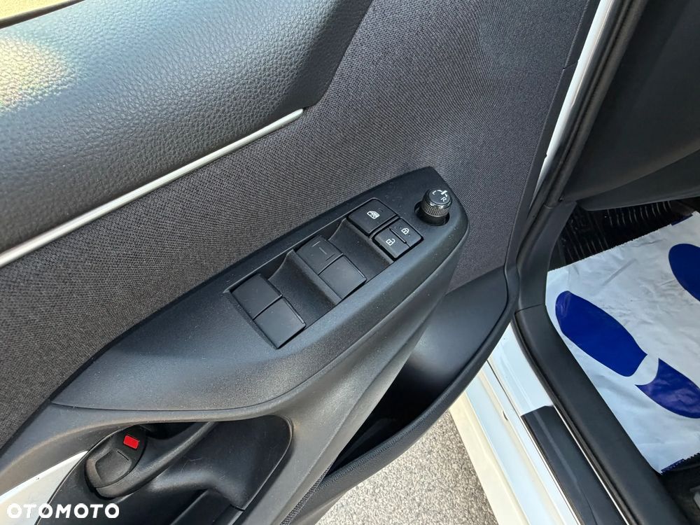 Toyota Yaris Hybrid 1.5 Comfort - 31