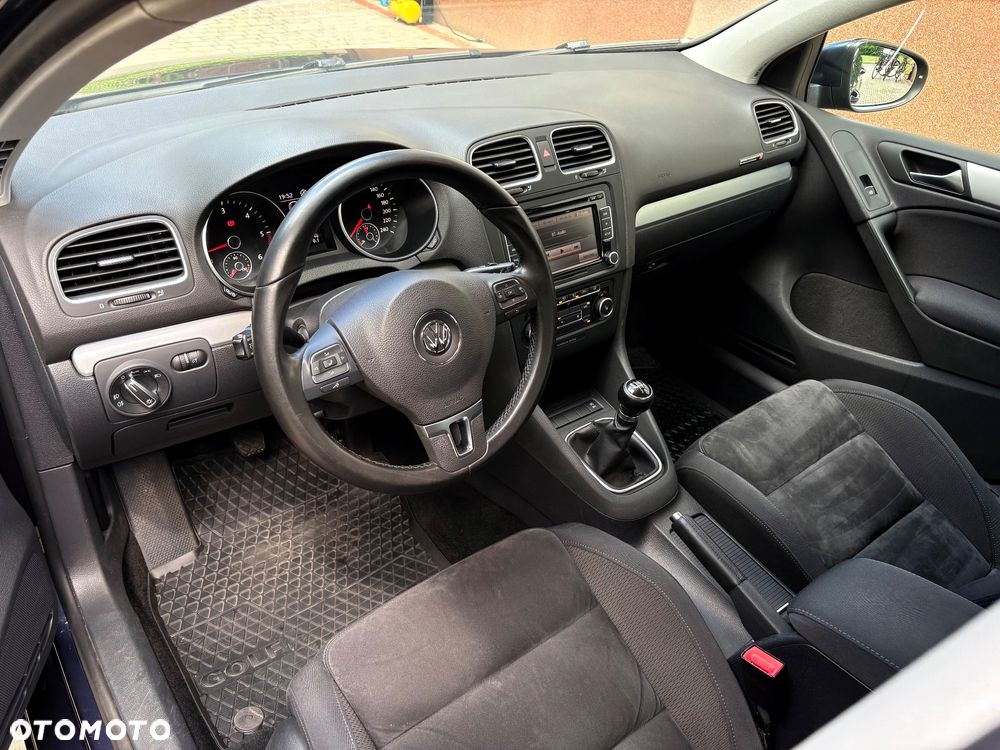 Volkswagen Golf 1.6 TDI Highline - 15