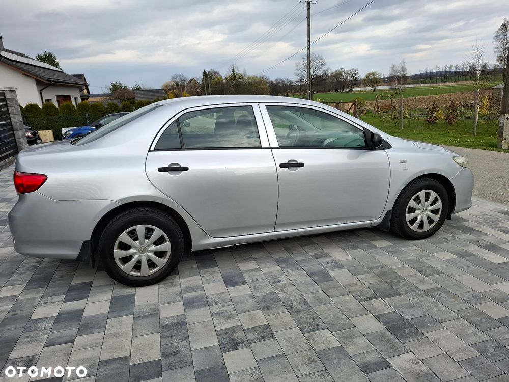 Toyota Corolla 1.4 VVT-i Terra - 8