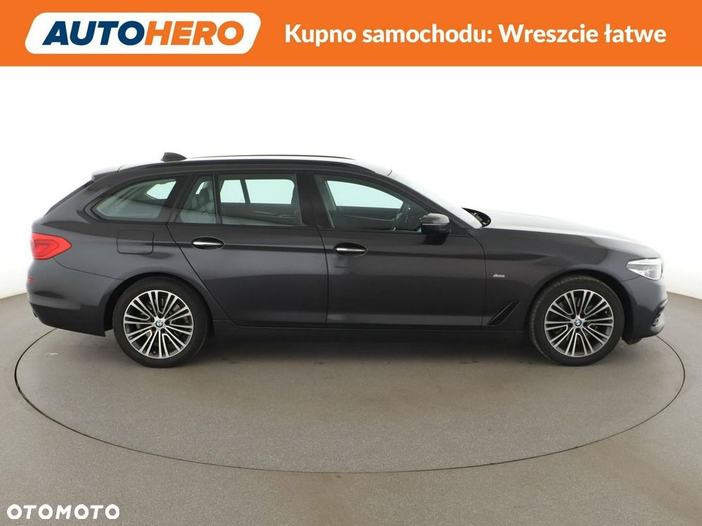 BMW Seria 5 520d Sport Line - 10