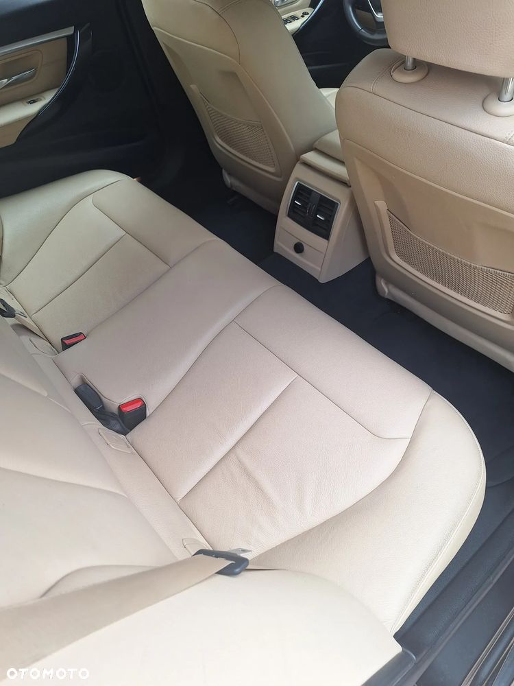 BMW Seria 3 320d Luxury Line - 7