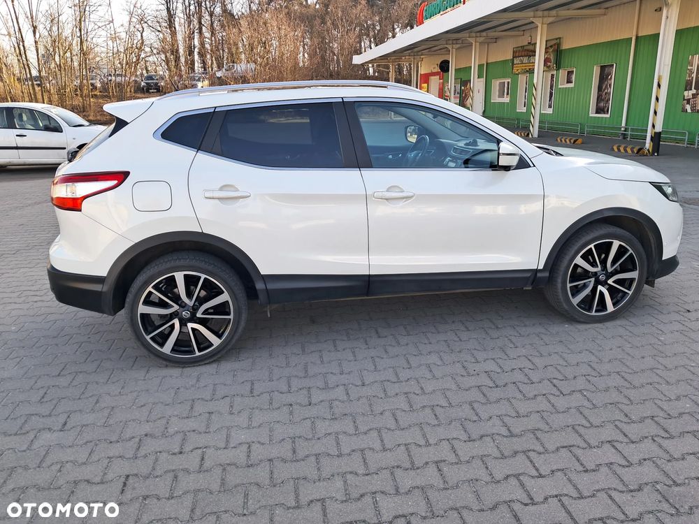 Nissan Qashqai 1.6 DIG-T Tekna - 19