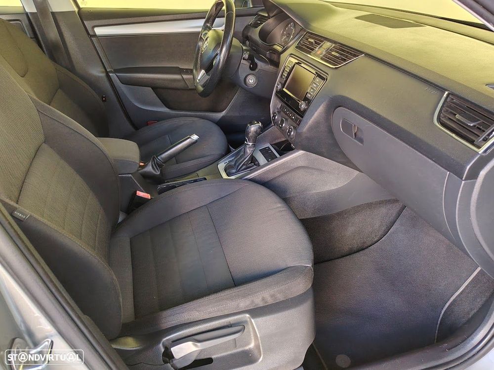 Skoda Octavia - 10