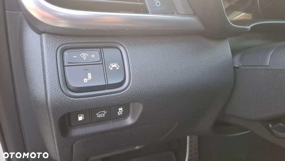 Kia Optima - 23