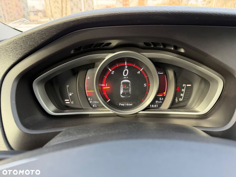 Volvo V40 D2 Geartronic Momentum - 12
