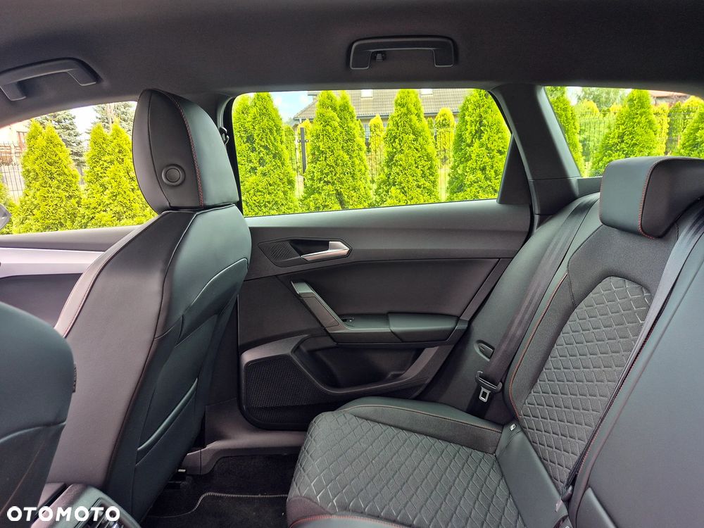 Seat Leon Sportstourer 1.5 eTSI ACT OPF DSG FR Plus - 24