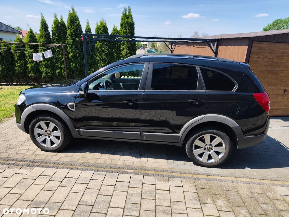 Chevrolet Captiva 2.0 d LT medium - 1