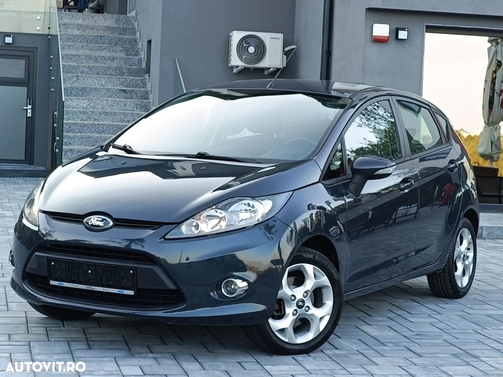 Ford Fiesta 1.25i Ghia - 2