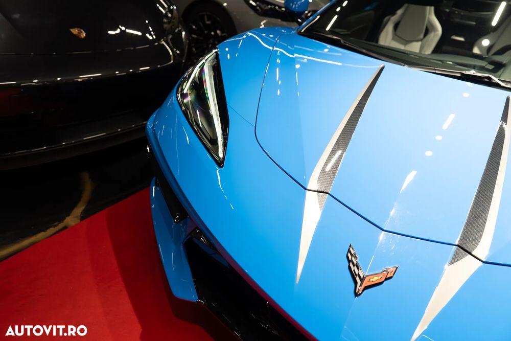 Chevrolet Corvette - 2