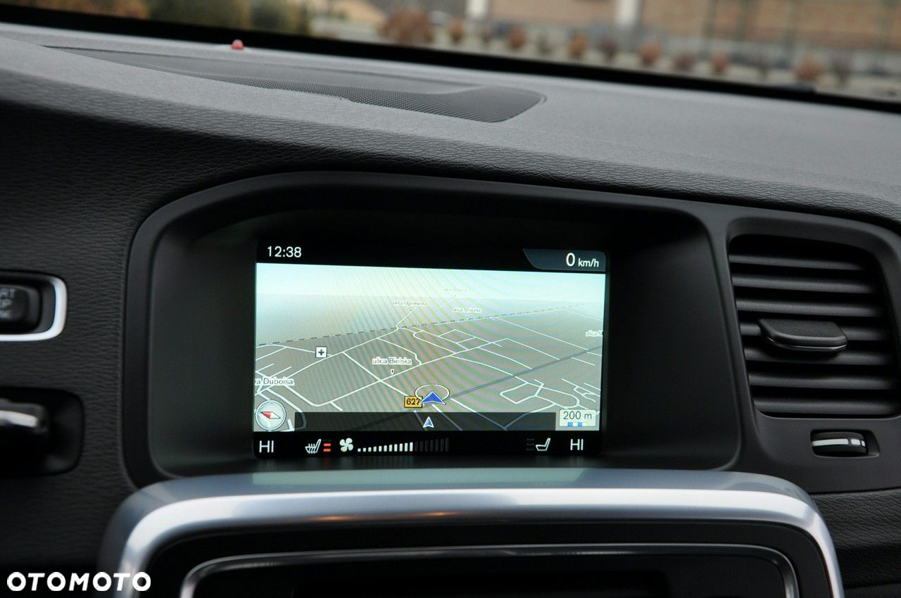 Volvo V60 - 32