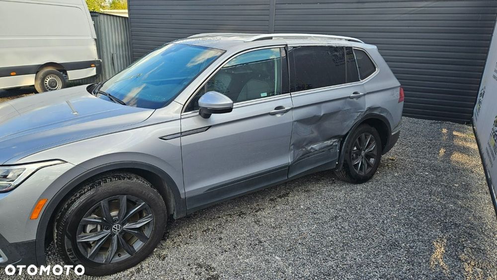 Volkswagen Tiguan - 2