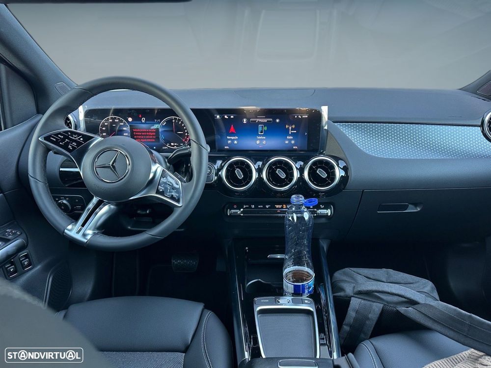 Mercedes-Benz B 250 - 12