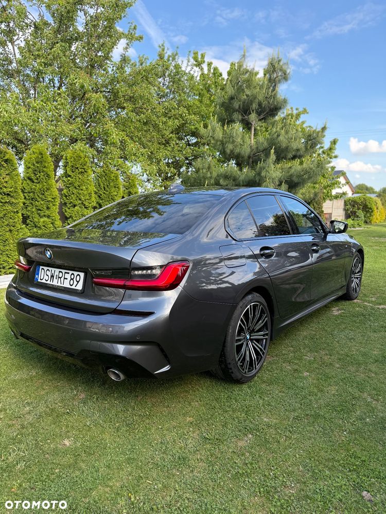 BMW Seria 3 - 17