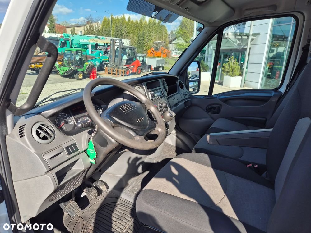 Iveco Daily 65 C 17 / 3.0 SILNIK / KONTENER / WINDA / MOCNY / WEBASTO / MANUAL / NISKI KONTENER / SERWISOWANY / EURO 5 - 24