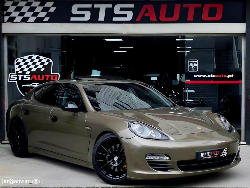Porsche Panamera 3.0 V6 - 12
