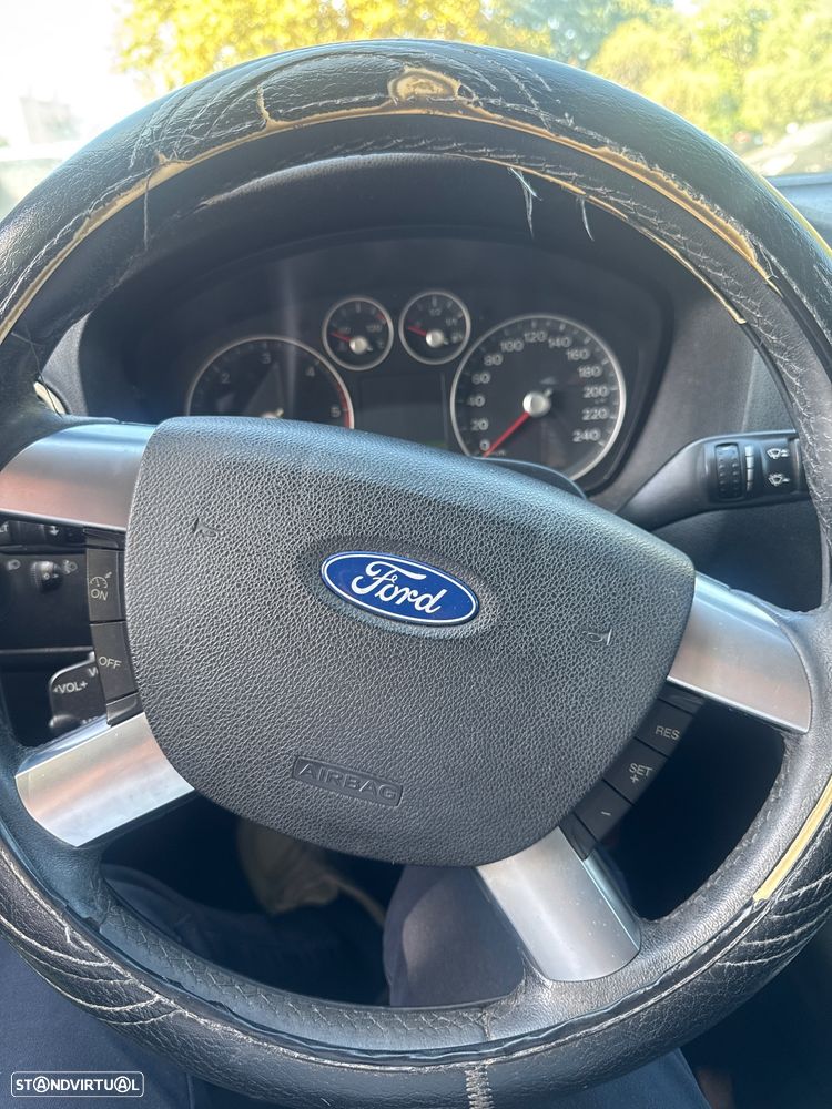Ford Focus SW 1.6 TDCi Connec. - 1