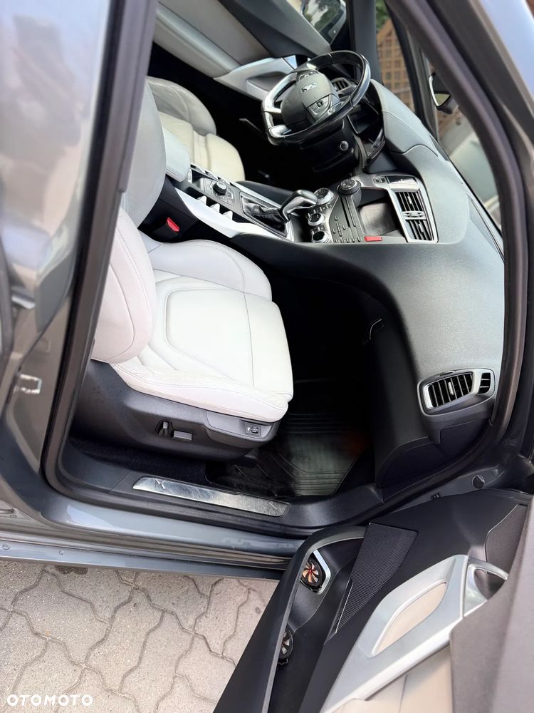 Citroën DS5 2.0 HDi SportChic - 23