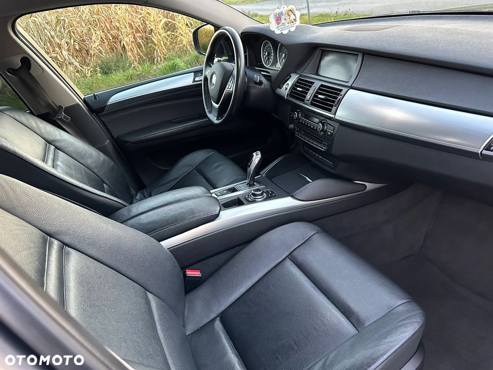 BMW X6 xDrive40d Edition Exclusive - 25