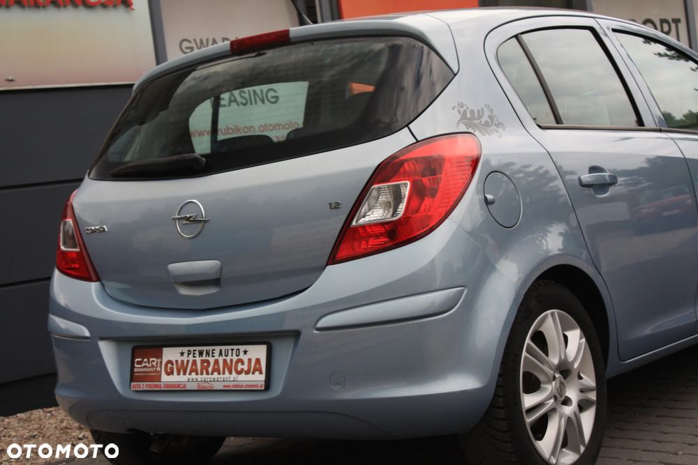 Opel Corsa 1.2 16V Silverline Easytronic - 17